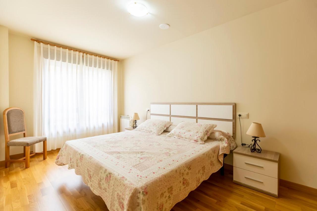Residencial Pinamar Lägenhet Sanxenxo Exteriör bild