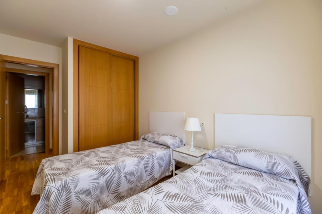 Residencial Pinamar Lägenhet Sanxenxo Exteriör bild