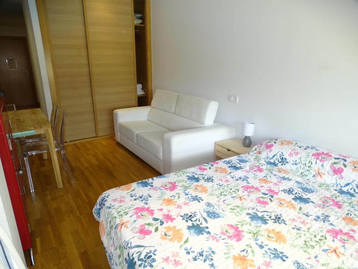 Residencial Pinamar Lägenhet Sanxenxo Exteriör bild